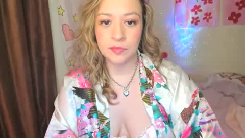 Snapshot of goddesskittylove chatting on January 29, 2025, 1:27 am Goddesskittylove online show from January 29, 2025, 1:27 am