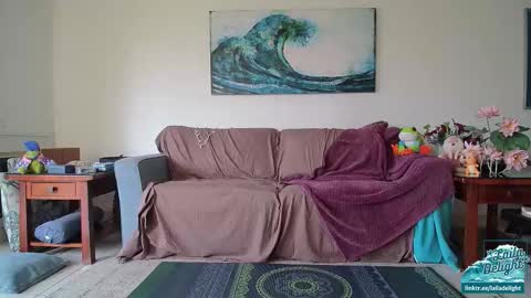 Snapshot of goddesslailadelight chatting on February 15, 2026, 7:21 pm Laila Delight Goddess of Light online show from February 15, 2026, 7:21 pm