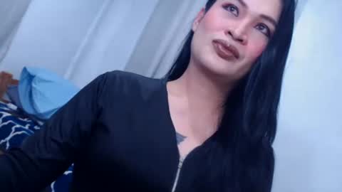 QUEEN JANE online show from May 4, 2026, 6:59 pm