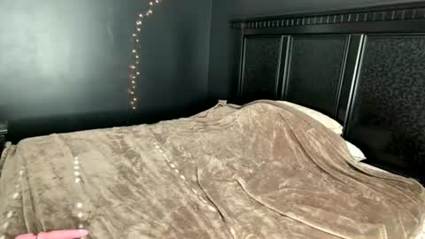 Snapshot of goddessquinncy chatting on July 9, 2026, 12:15 am goddessquinncy online show from July 9, 2026, 12:15 am