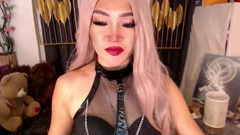 Snapshot of goddessquinnie chatting on March 7, 2025, 12:48 am quinnie online show from March 7, 2025, 12:48 am