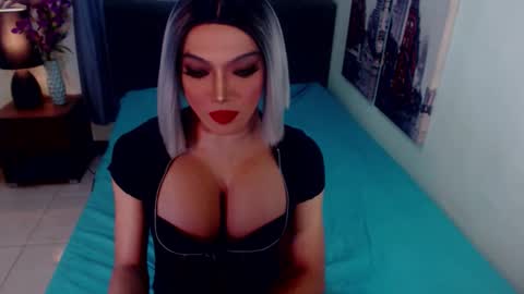 Lucy Pearl online show from February 2, 2026, 5:06 am