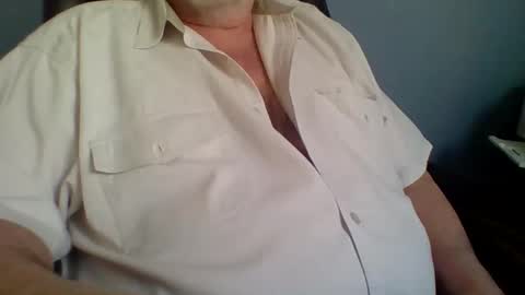 Snapshot of godfather943 chatting on April 30, 2026, 6:47 pm godfather943 online show from April 30, 2026, 6:47 pm