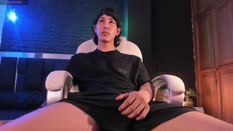 HUAN online show from December 17, 2024, 7:15 pm