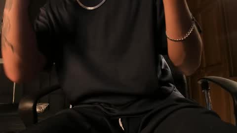 HUAN online show from February 24, 2025, 6:16 am