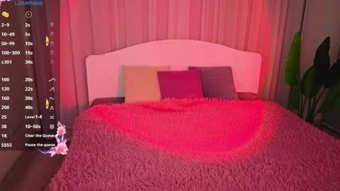 Snapshot of goga_li chatting on April 30, 2026, 8:37 pm Lilya online show from April 30, 2026, 8:37 pm