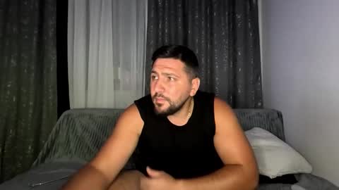 Snapshot of gold_alpha_boy chatting on September 9, 2025, 7:24 pm gold_alpha_boy online show from September 9, 2025, 7:24 pm