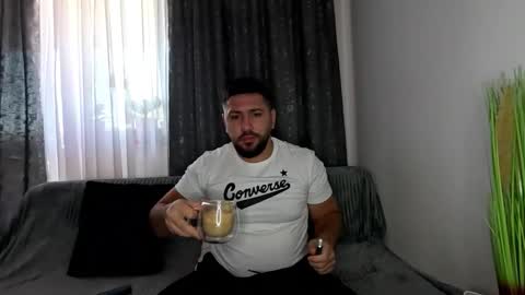 Snapshot of gold_alpha_boy chatting on September 16, 2025, 8:15 am gold_alpha_boy online show from September 16, 2025, 8:15 am