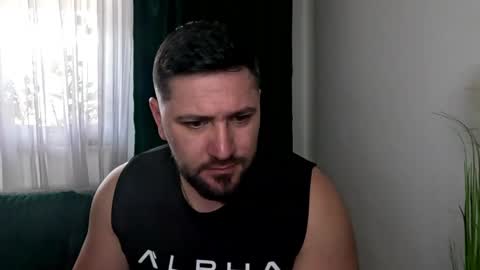 gold_alpha_boy online show from April 21, 2026, 7:47 am