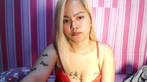 Snapshot of goldaveronn chatting on March 4, 2025, 7:30 am goldaveronn online show from March 4, 2025, 7:30 am