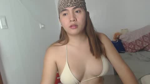 bella online show from February 27, 2025, 2:53 am