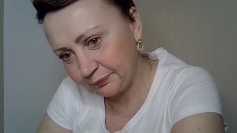 Snapshot of golden_kessie chatting on April 8, 2026, 8:31 pm golden_kessie online show from April 8, 2026, 8:31 pm
