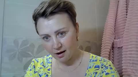 Snapshot of golden_kessie chatting on May 18, 2026, 8:03 pm golden_kessie online show from May 18, 2026, 8:03 pm