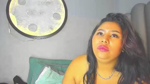 Snapshot of golden_kiss23 chatting on July 4, 2026, 4:24 pm GoldenKiss online show from July 4, 2026, 4:24 pm