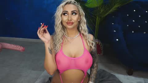 GoldenAmberX online show from January 15, 2025, 8:48 pm