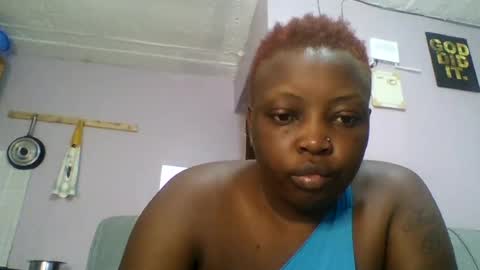Bella online show from June 25, 2026, 7:02 am