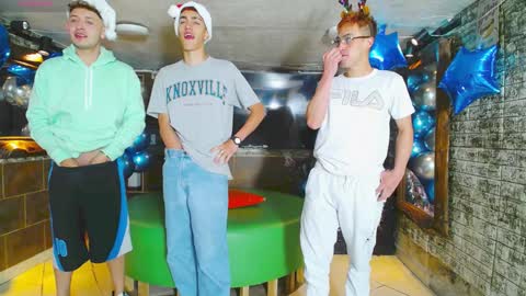 GOLDENJOI online show from December 8, 2024, 12:41 pm