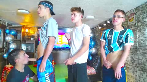 GOLDENJOI online show from December 20, 2024, 12:49 pm