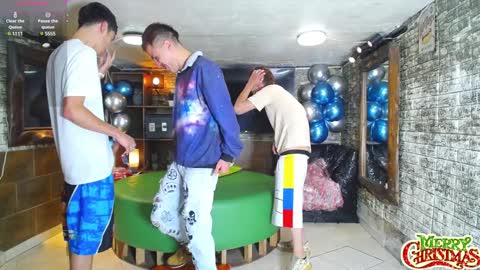 GOLDENJOI online show from December 23, 2024, 12:52 pm