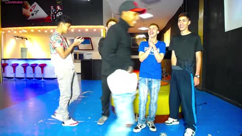 GOLDENJOI online show from January 23, 2025, 12:41 pm