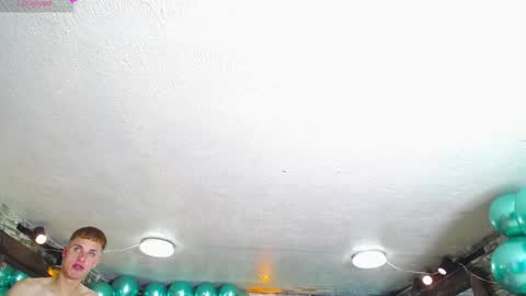 GOLDENJOI online show from January 31, 2025, 3:44 pm