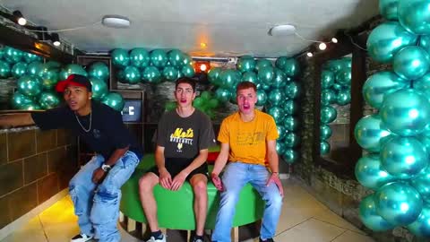 GOLDENJOI online show from February 1, 2025, 12:58 pm