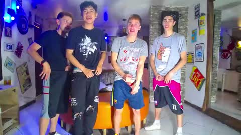 GOLDENJOI online show from February 10, 2025, 1:11 pm