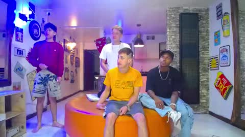 GOLDENJOI online show from February 12, 2025, 12:33 pm