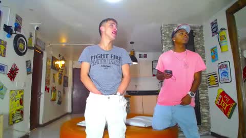 GOLDENJOI online show from February 19, 2025, 12:33 pm