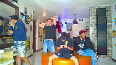 GOLDENJOI online show from February 20, 2025, 11:31 am