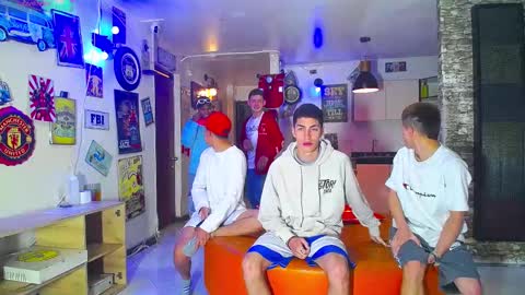 GOLDENJOI online show from March 7, 2025, 11:40 am