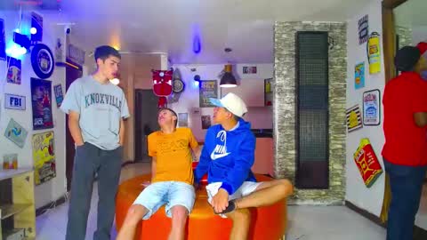 GOLDENJOI online show from March 8, 2025, 11:37 am