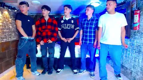 GOLDENJOI online show from September 19, 2025, 10:10 pm