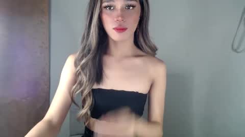 Lily is Gold online show from March 2, 2025, 4:07 am