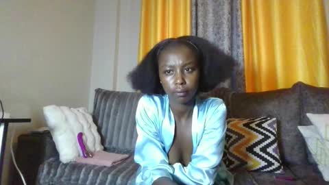 Snapshot of goldiecandy chatting on February 12, 2026, 5:35 am goldiecandy online show from February 12, 2026, 5:35 am