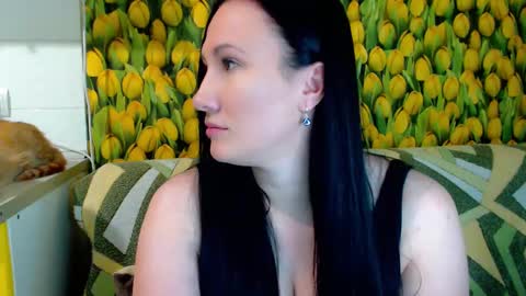 goldmoonn online show from February 13, 2025, 6:48 pm