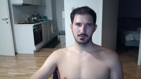 goldnic_10 online show from September 9, 2025, 6:07 pm