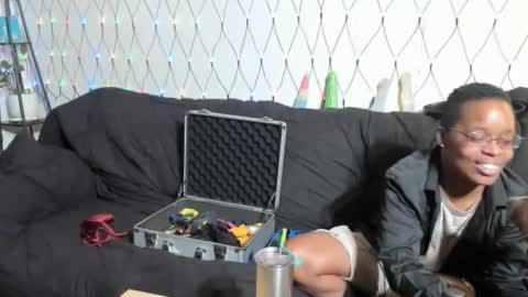 Goldstar and Princess online show from November 20, 2025, 1:06 am