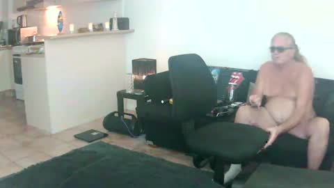 goldyguy011 online show from June 4, 2026, 11:05 am