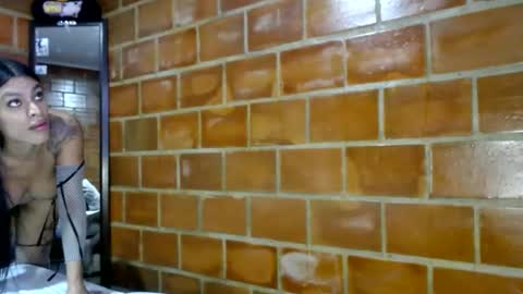 Valentina online show from December 15, 2024, 5:13 am