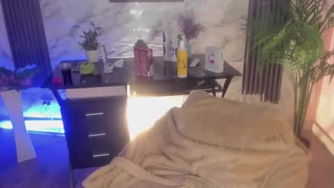 gomez420sofi online show from February 6, 2025, 10:04 am