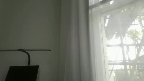 gomezgonz5 online show from September 13, 2025, 11:43 am