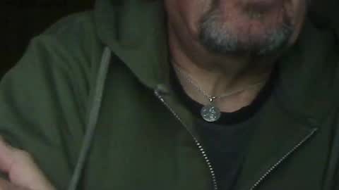 Gomez Addams online show from November 19, 2025, 6:52 pm