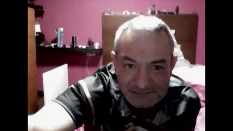 gonzalo online show from March 28, 2026, 3:17 am