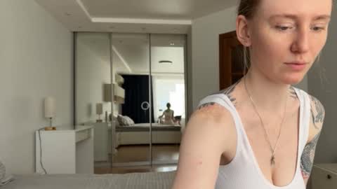 Polly online show from February 17, 2026, 8:44 am