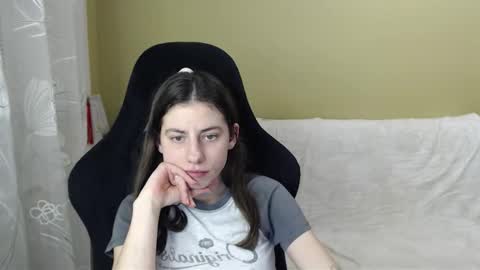 Elizabeth Effie online show from February 26, 2026, 5:34 pm