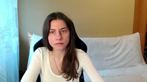 Snapshot of good__night chatting on June 7, 2026, 3:38 pm Elizabeth Effie online show from June 7, 2026, 3:38 pm