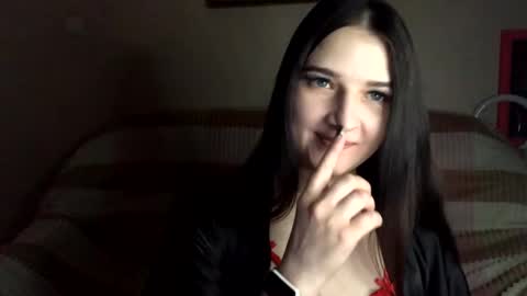 good_girl_24 online show from November 10, 2025, 2:54 am