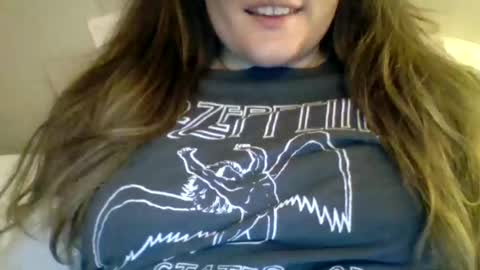 Snapshot of good_pet chatting on January 17, 2025, 3:34 am good_pet online show from January 17, 2025, 3:34 am