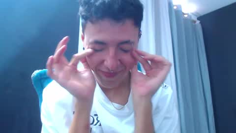 Snapshot of good_sheep chatting on December 24, 2024, 5:02 pm good_sheep online show from December 24, 2024, 5:02 pm